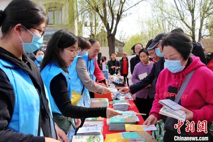 資料圖：山東省文旅廳組織文旅企業(yè)舉行文旅服務(wù)群眾相關(guān)活動?！≮w曉 攝