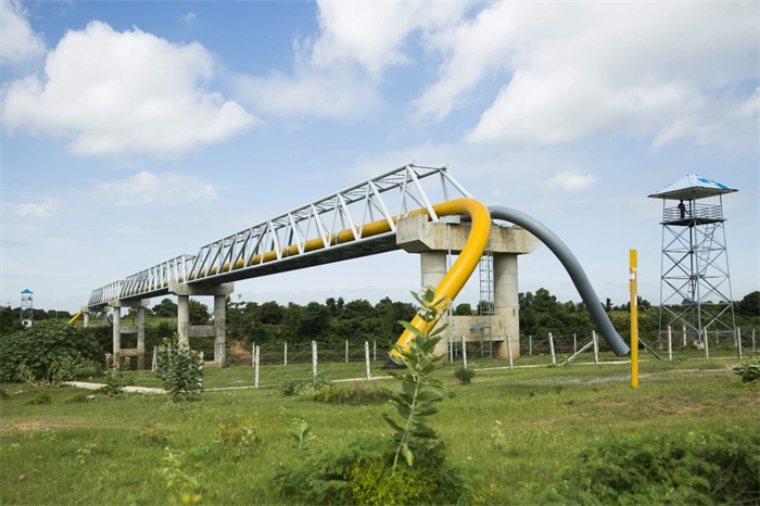 中緬油氣管道跨越河段。中油國際管道公司供圖