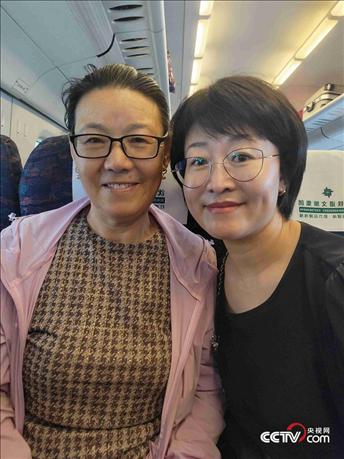 （呼群、寶力母女 受訪者供圖）