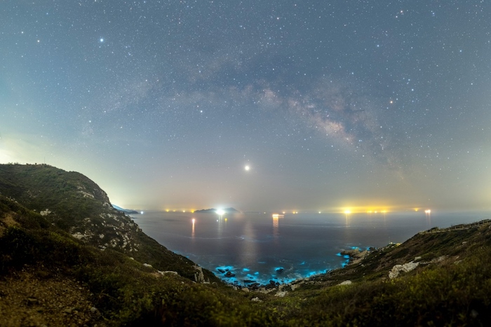 西涌國際暗夜社區(qū)夜間美景。深圳市天文臺供圖