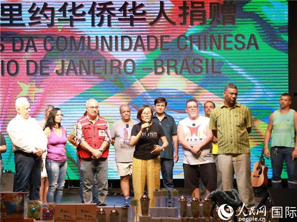 捐贈活動中方發(fā)起人之一的孫特英女士在捐贈活動中致辭。人民網(wǎng)記者 陳海琪攝