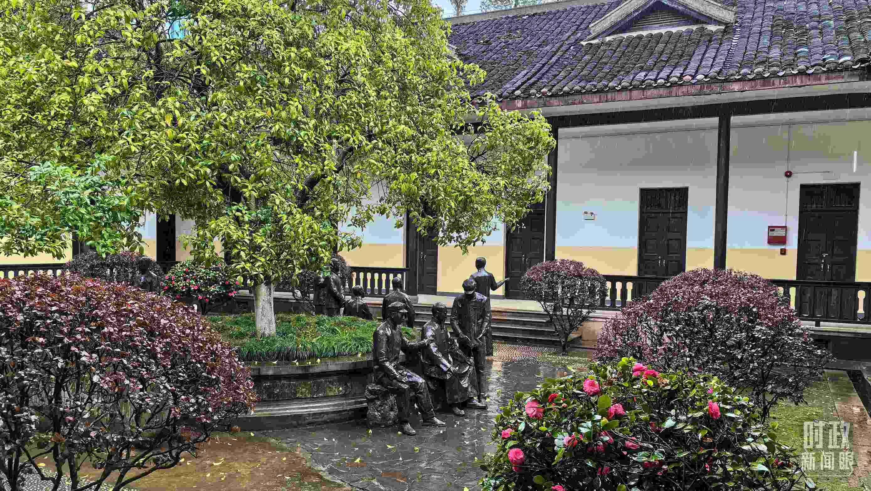 △湖南第一師范學(xué)院（城南書(shū)院校區(qū)）校園里。（總臺(tái)央視記者趙化拍攝）
