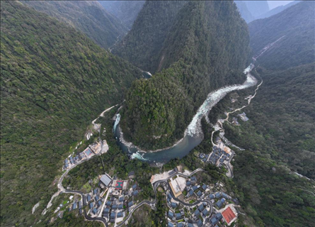 2023年3月10日，云南獨(dú)龍江航拍