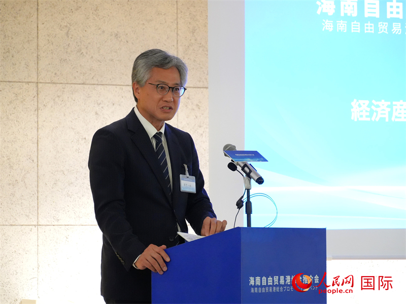 日本經(jīng)濟(jì)產(chǎn)業(yè)省通商政策局審議官田中一成致辭。人民網(wǎng) 許可攝